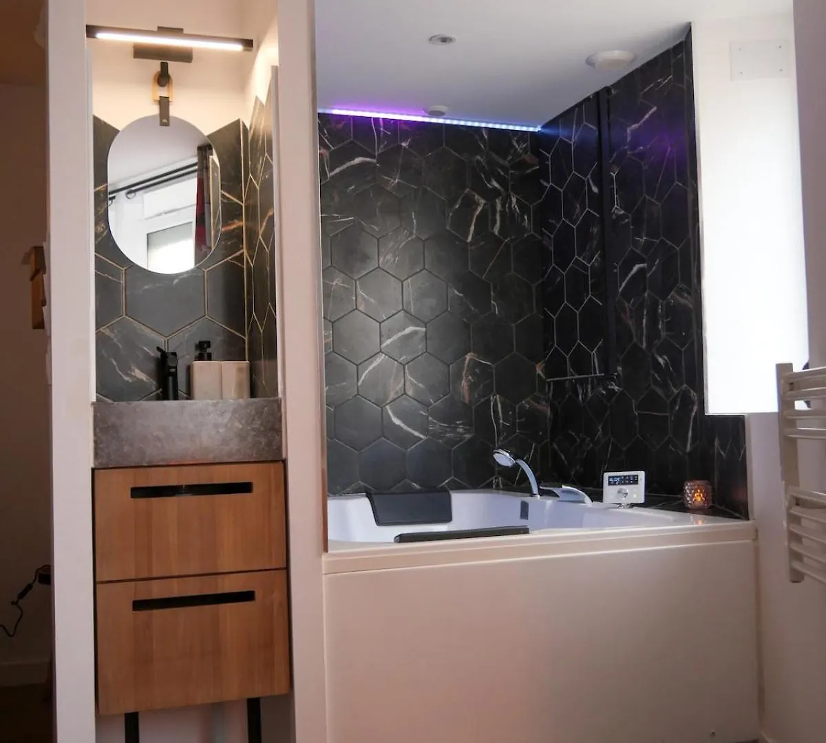 Apartment Love Room - Luxe Et Romance Bourg-en-Bresse