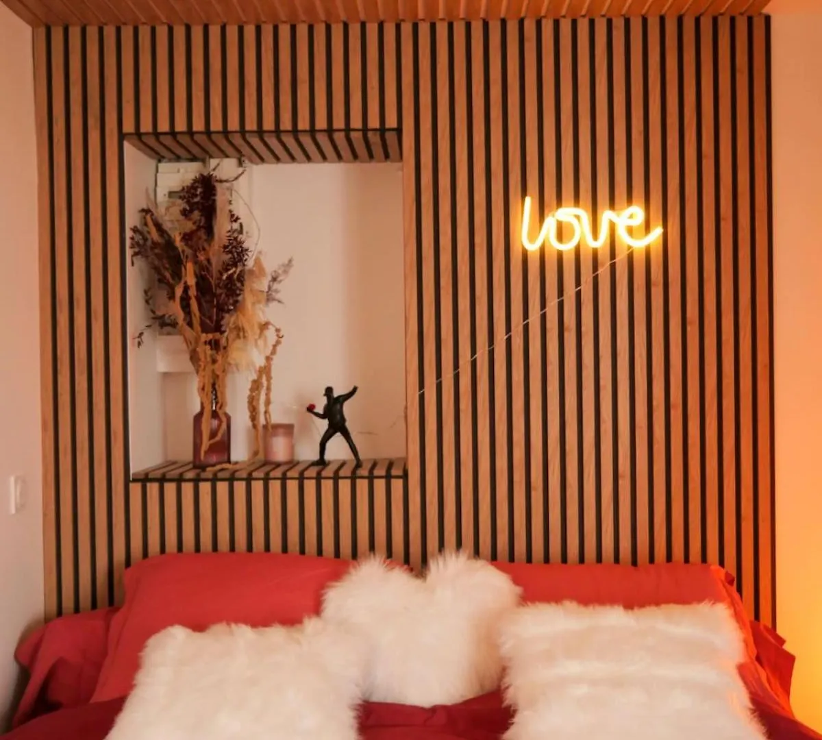 Love Room - Luxe Et Romance Bourg-en-Bresse 0*,  France